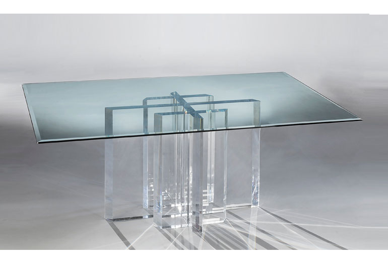 Munich acrylic dining table